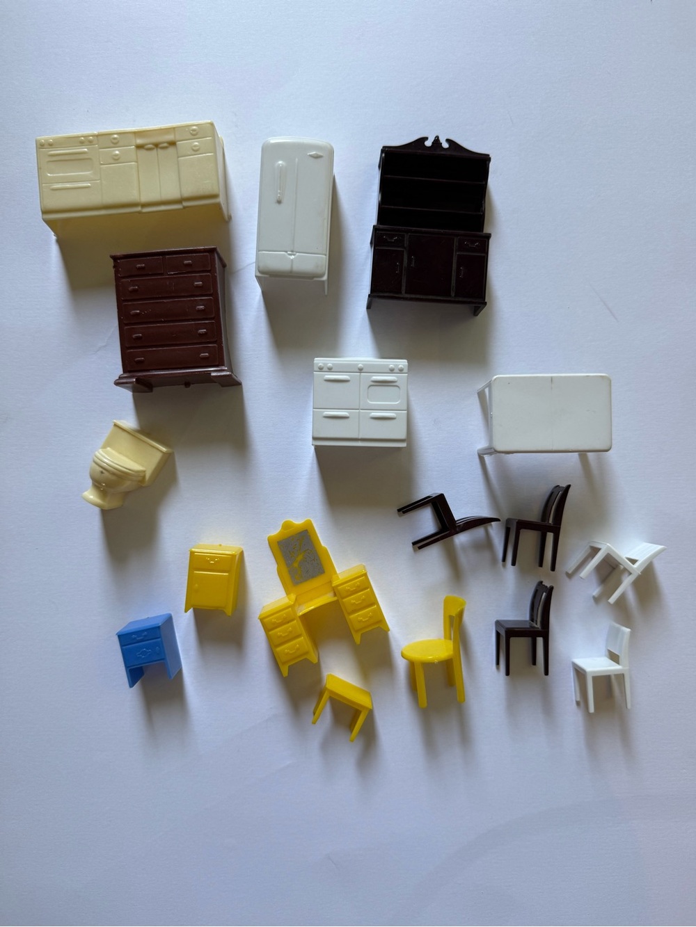 Doll house furniture mini